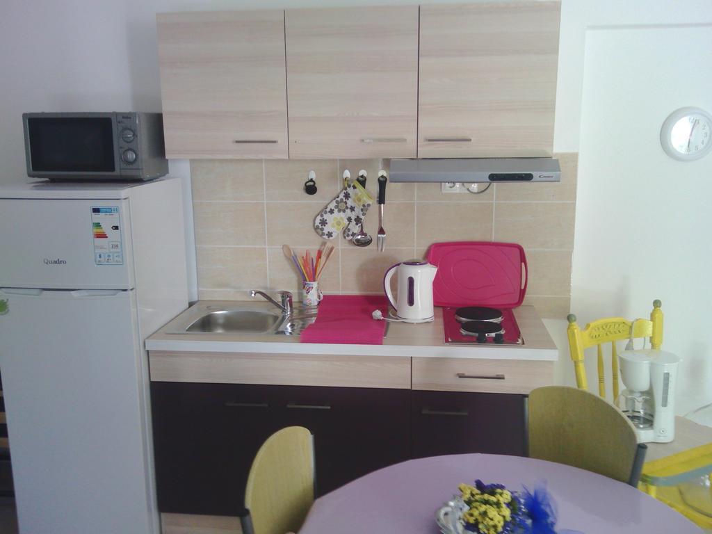 Apartments Krajici Kaštela Kamer foto